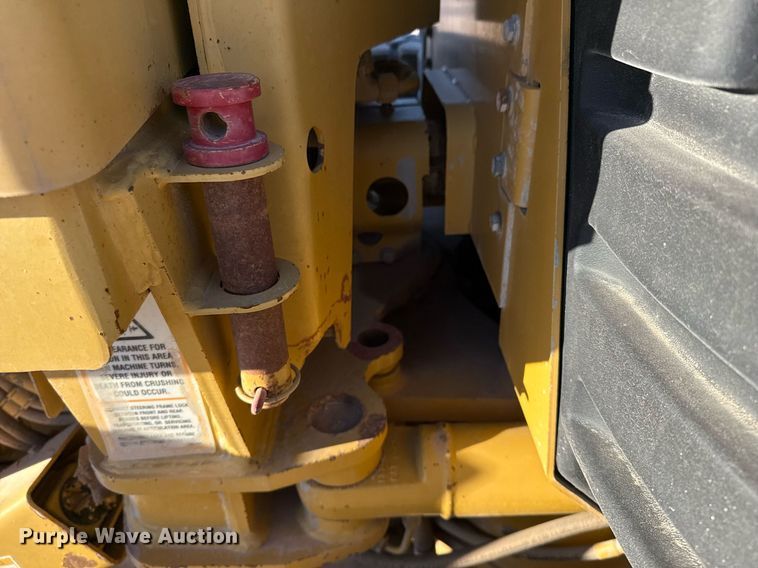 image for item ED5536 2006 Caterpillar 163H VHP motor grader