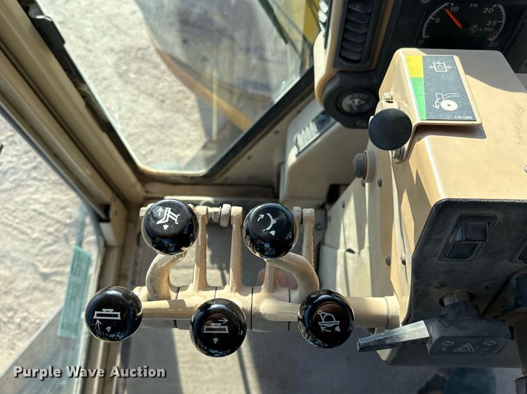 image for item ED5536 2006 Caterpillar 163H VHP motor grader