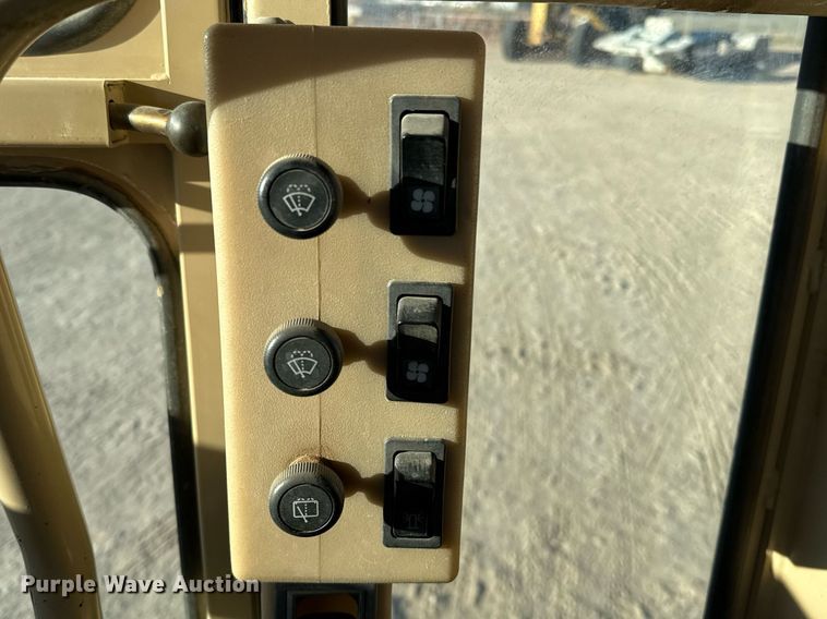 image for item ED5536 2006 Caterpillar 163H VHP motor grader