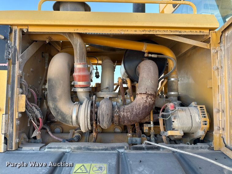 image for item ED5536 2006 Caterpillar 163H VHP motor grader