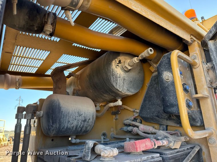 image for item ED5536 2006 Caterpillar 163H VHP motor grader