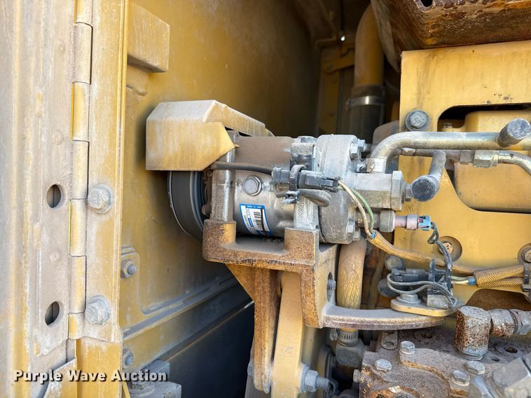 image for item ED5536 2006 Caterpillar 163H VHP motor grader
