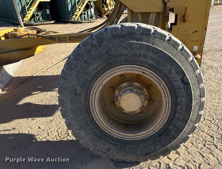 image for item ED5536 2006 Caterpillar 163H VHP motor grader