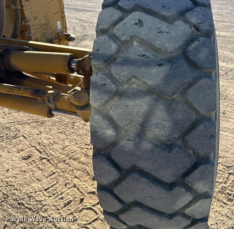 image for item ED5536 2006 Caterpillar 163H VHP motor grader