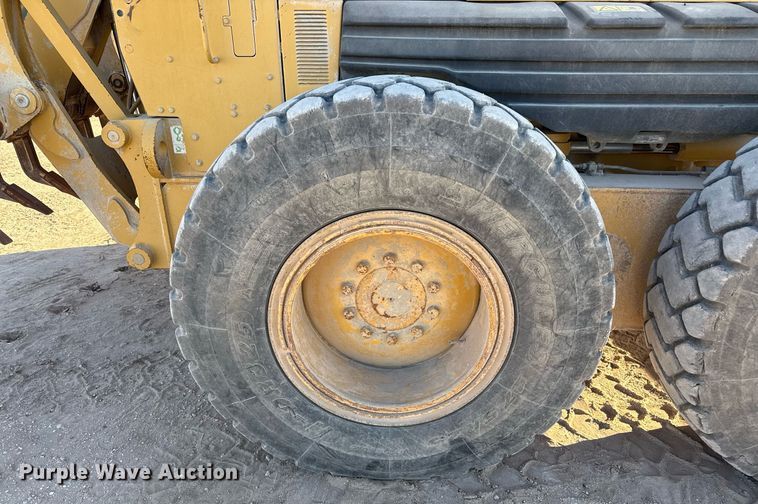 image for item ED5536 2006 Caterpillar 163H VHP motor grader