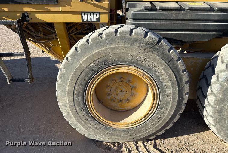image for item ED5536 2006 Caterpillar 163H VHP motor grader