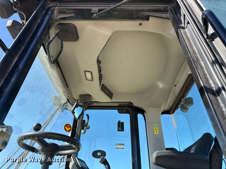 image for item ED5537 2017 Caterpillar CP56B single drum vibratory roller