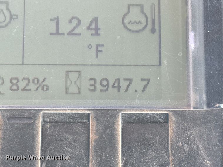 image for item ED5537 2017 Caterpillar CP56B single drum vibratory roller