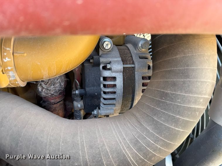 image for item ED5537 2017 Caterpillar CP56B single drum vibratory roller