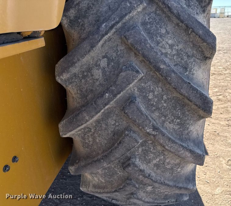 image for item ED5537 2017 Caterpillar CP56B single drum vibratory roller