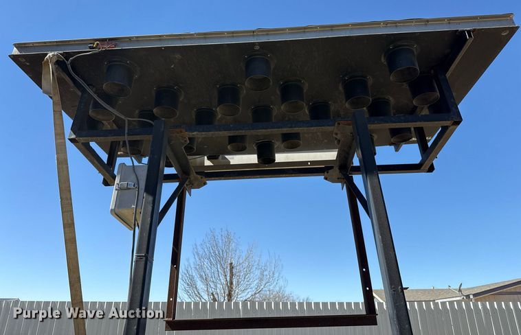 image for item ED5539 2014 Energy Absorption Systems VTQ-TL3 arrow board trailer 