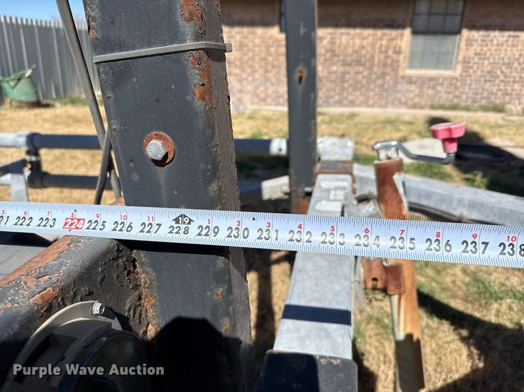 image for item ED5539 2014 Energy Absorption Systems VTQ-TL3 arrow board trailer 