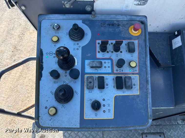 image for item ED5542 2015 Wirtgen W200i milling machine