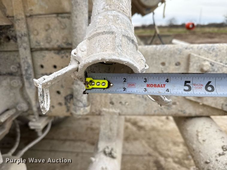 image for item ED5543 1999 Freightliner FL106 tank truck