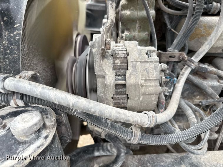 image for item ED5543 1999 Freightliner FL106 tank truck