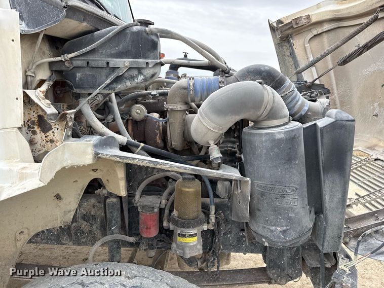 image for item ED5543 1999 Freightliner FL106 tank truck