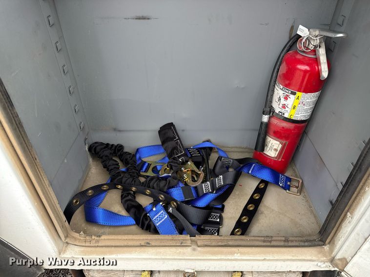 image for item ED5544 1999 Freightliner FL80 bucket truck