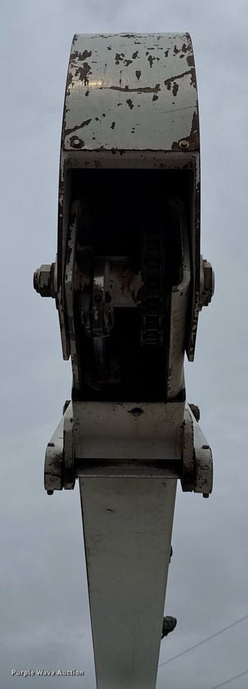 image for item ED5544 1999 Freightliner FL80 bucket truck