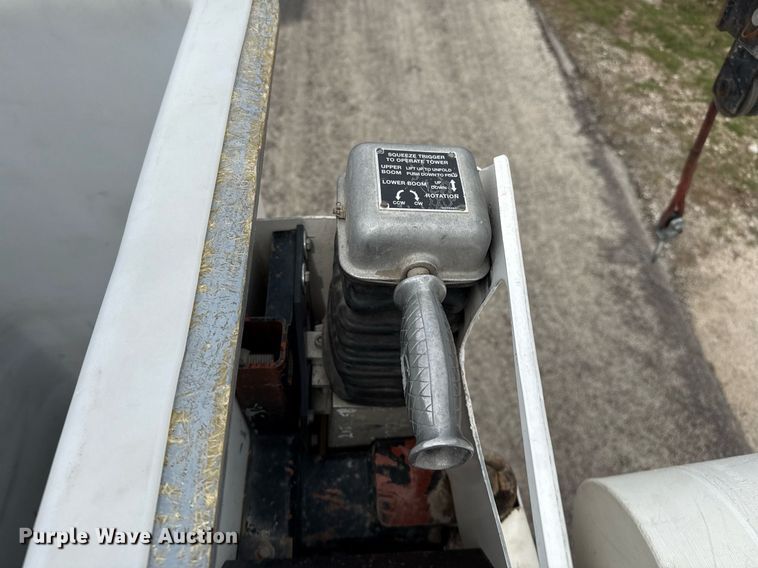 image for item ED5544 1999 Freightliner FL80 bucket truck