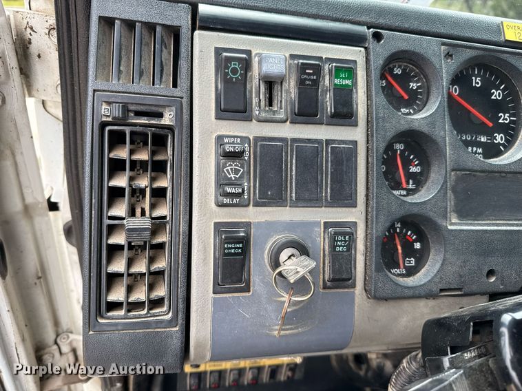 image for item ED5544 1999 Freightliner FL80 bucket truck