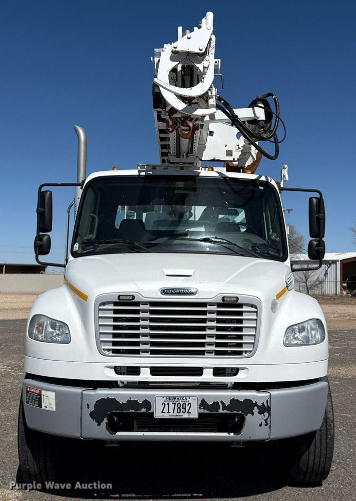 image for item ED5545 2016 Freightliner Business Class M2 digger derrick truck
