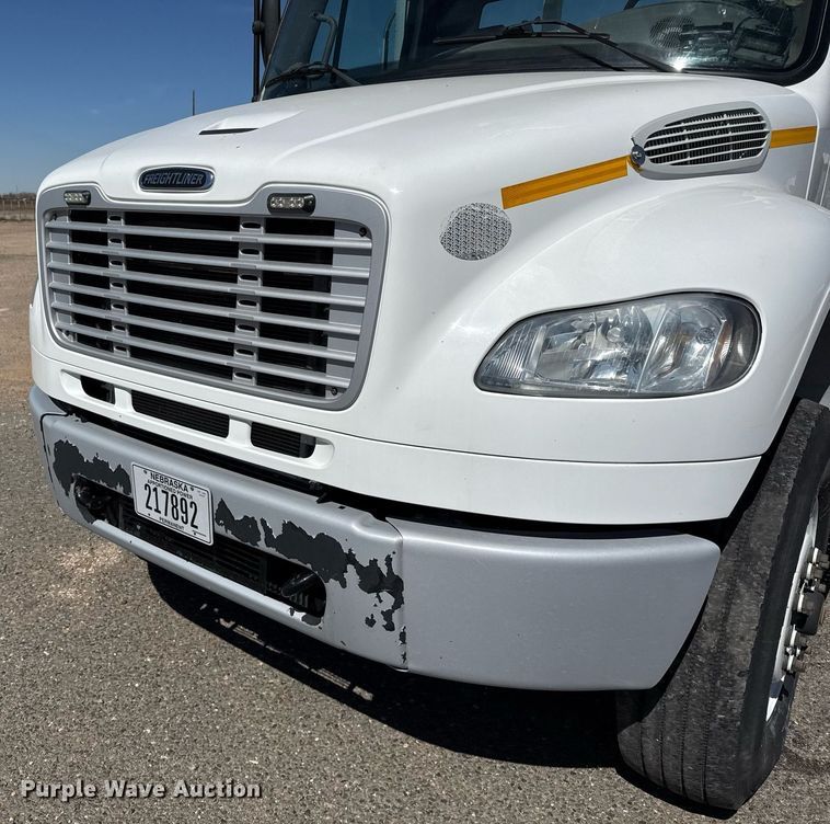 image for item ED5545 2016 Freightliner Business Class M2 digger derrick truck