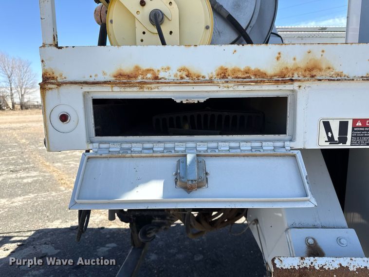 image for item ED5545 2016 Freightliner Business Class M2 digger derrick truck