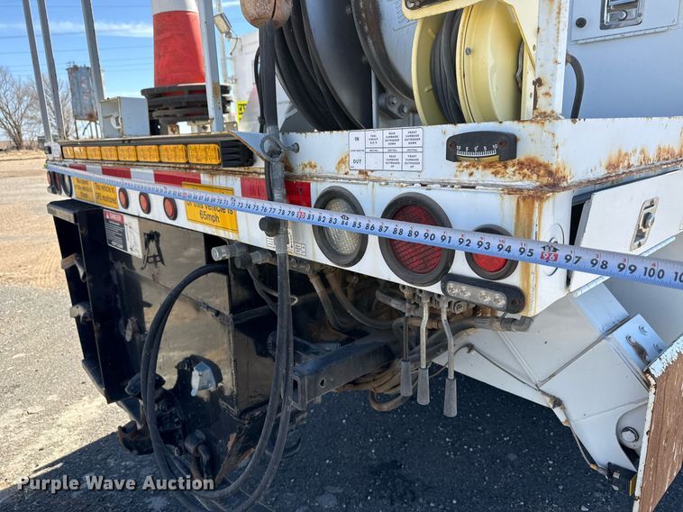 image for item ED5545 2016 Freightliner Business Class M2 digger derrick truck