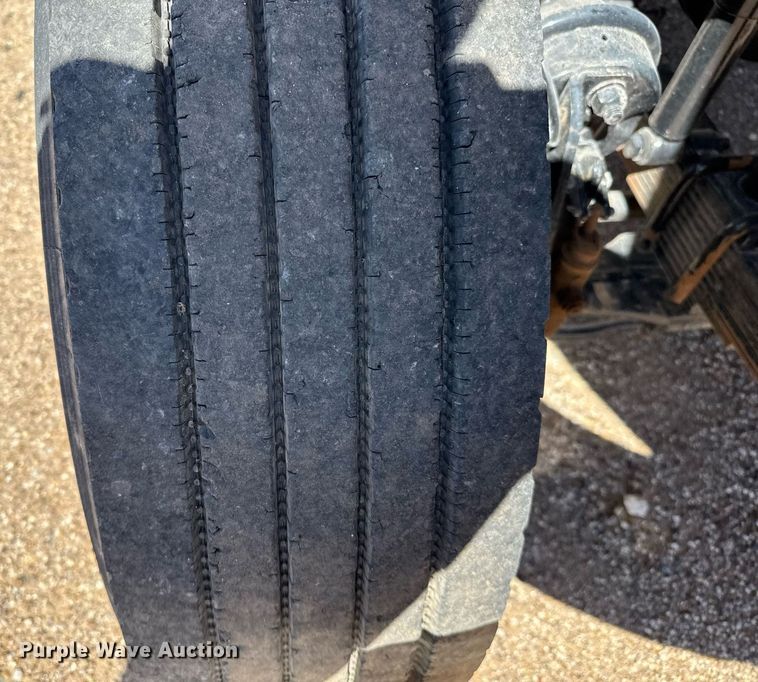 image for item ED5545 2016 Freightliner Business Class M2 digger derrick truck