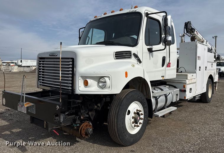 image for item EG2443 2010 Freightliner Business Class M2 Ext. Cab utility / service truck