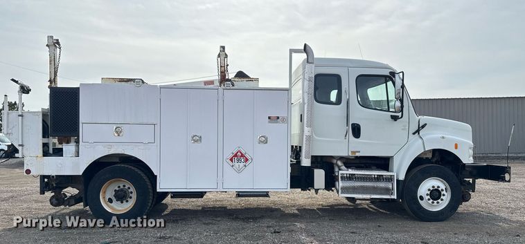 image for item EG2443 2010 Freightliner Business Class M2 Ext. Cab utility / service truck