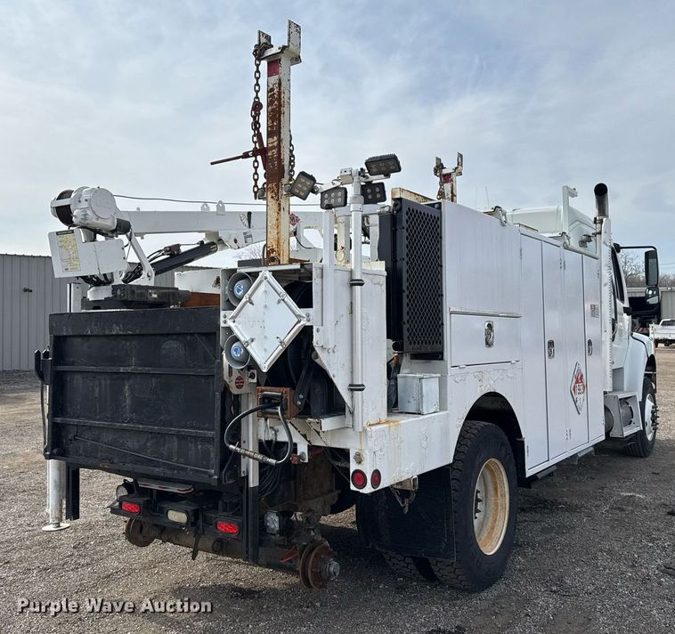 image for item EG2443 2010 Freightliner Business Class M2 Ext. Cab utility / service truck