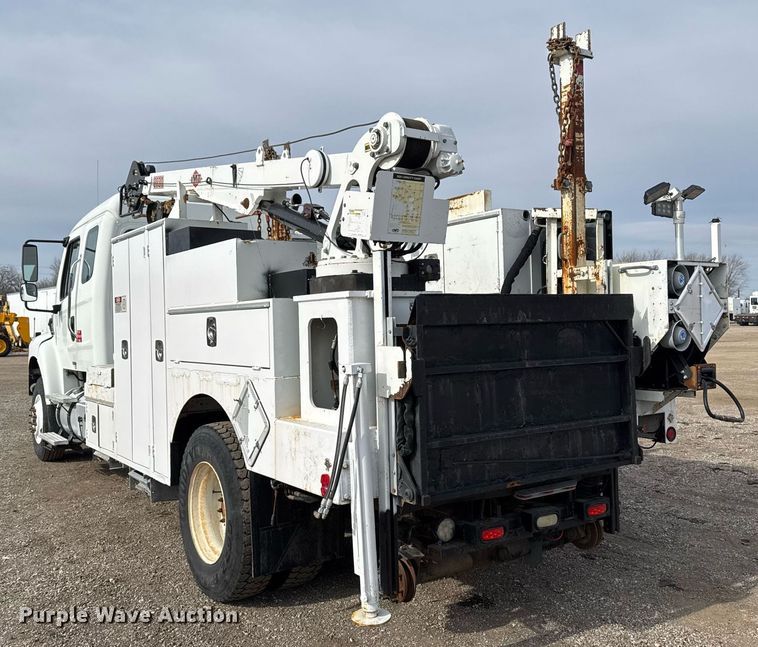 image for item EG2443 2010 Freightliner Business Class M2 Ext. Cab utility / service truck