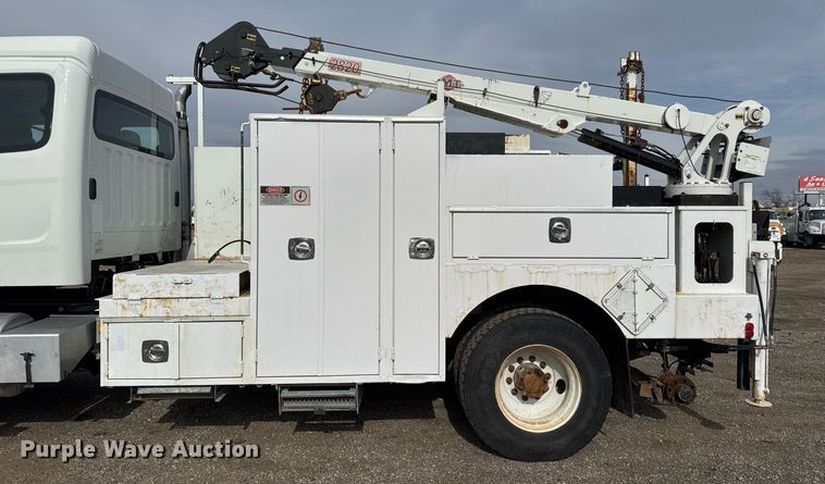 image for item EG2443 2010 Freightliner Business Class M2 Ext. Cab utility / service truck