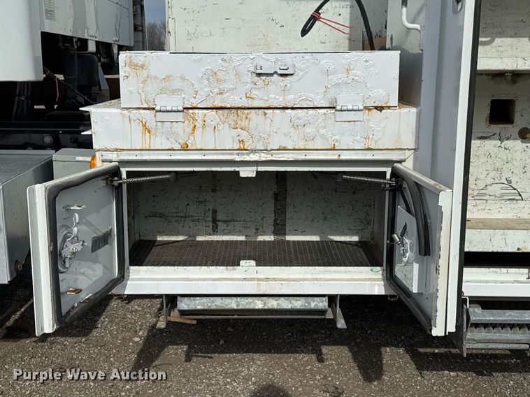 image for item EG2443 2010 Freightliner Business Class M2 Ext. Cab utility / service truck