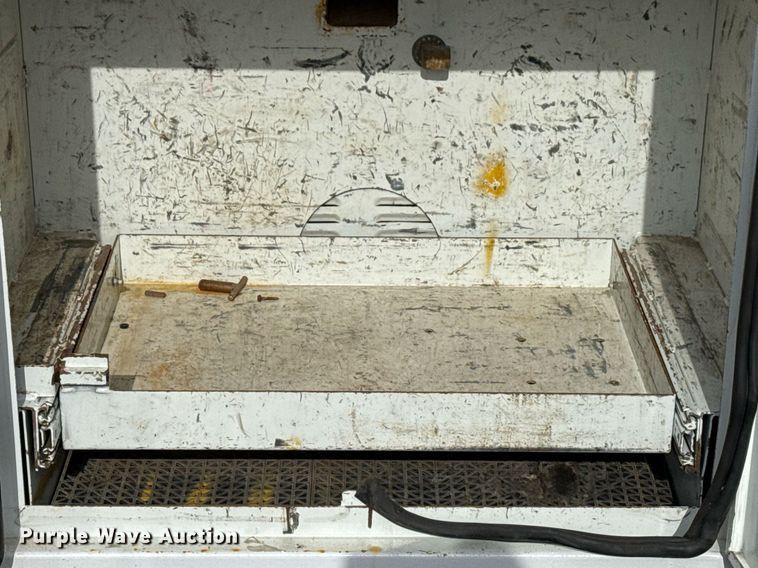 image for item EG2443 2010 Freightliner Business Class M2 Ext. Cab utility / service truck