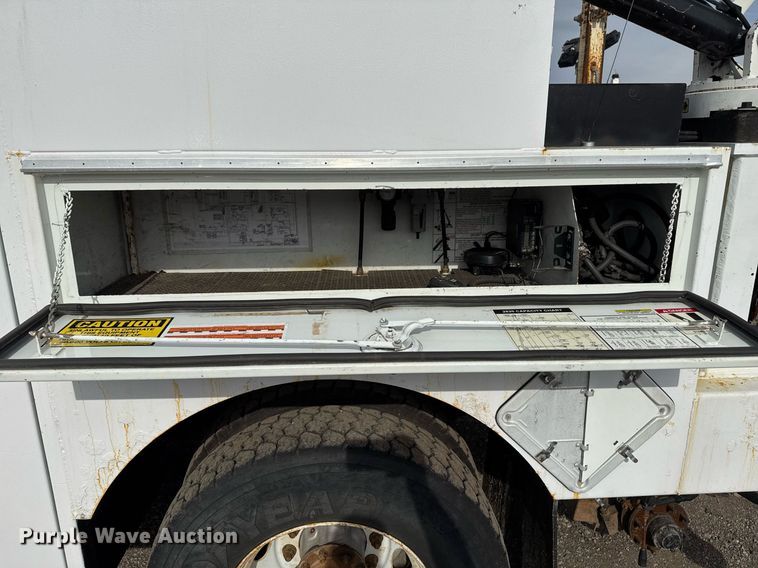 image for item EG2443 2010 Freightliner Business Class M2 Ext. Cab utility / service truck