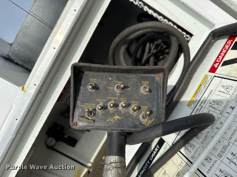 image for item EG2443 2010 Freightliner Business Class M2 Ext. Cab utility / service truck