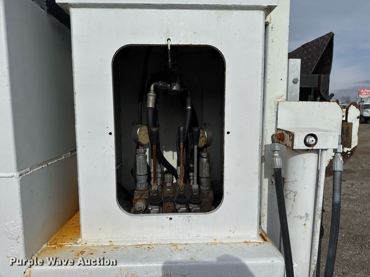 image for item EG2443 2010 Freightliner Business Class M2 Ext. Cab utility / service truck