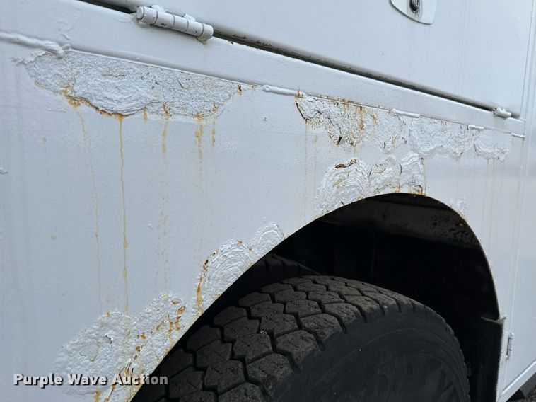 image for item EG2443 2010 Freightliner Business Class M2 Ext. Cab utility / service truck