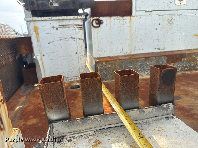 image for item EG2443 2010 Freightliner Business Class M2 Ext. Cab utility / service truck