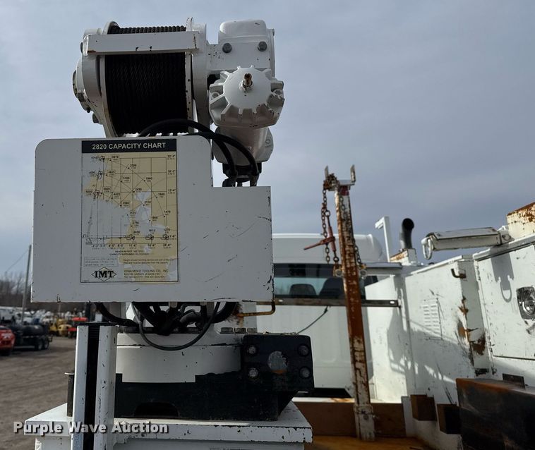 image for item EG2443 2010 Freightliner Business Class M2 Ext. Cab utility / service truck