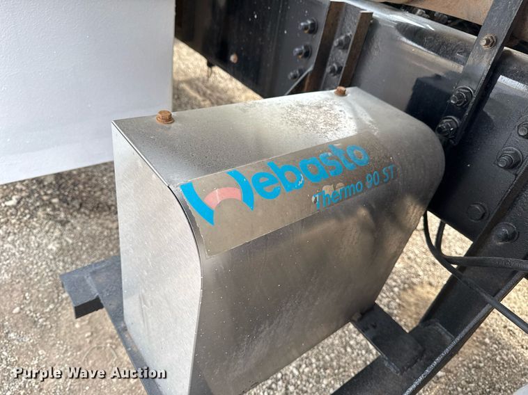 image for item EG2443 2010 Freightliner Business Class M2 Ext. Cab utility / service truck