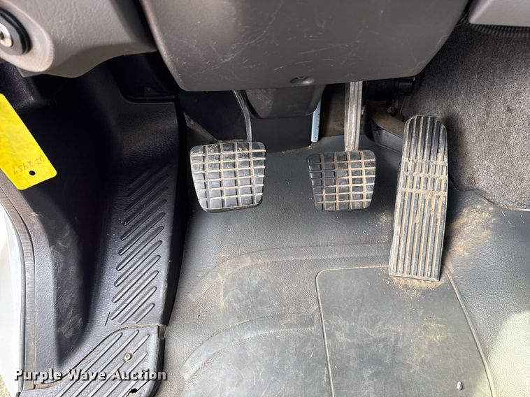 image for item EG2443 2010 Freightliner Business Class M2 Ext. Cab utility / service truck