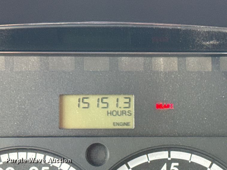 image for item EG2443 2010 Freightliner Business Class M2 Ext. Cab utility / service truck