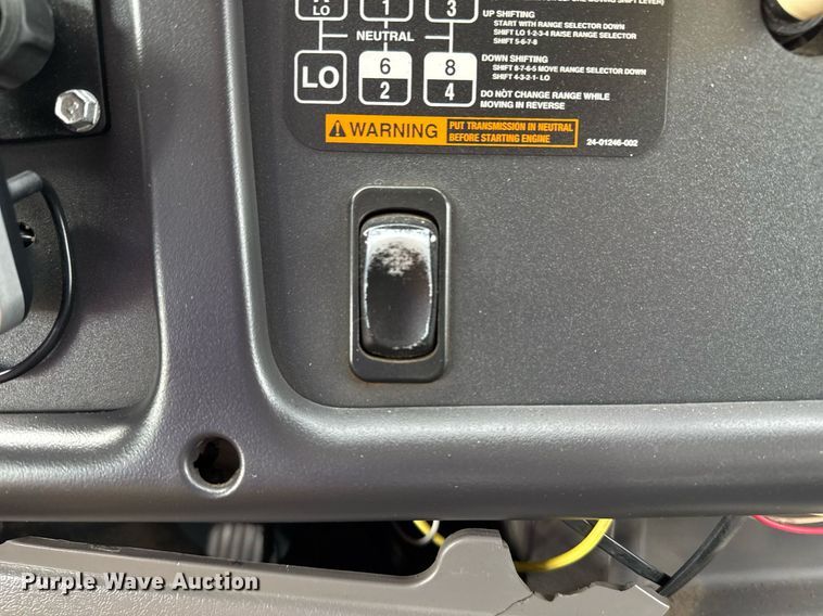 image for item EG2443 2010 Freightliner Business Class M2 Ext. Cab utility / service truck