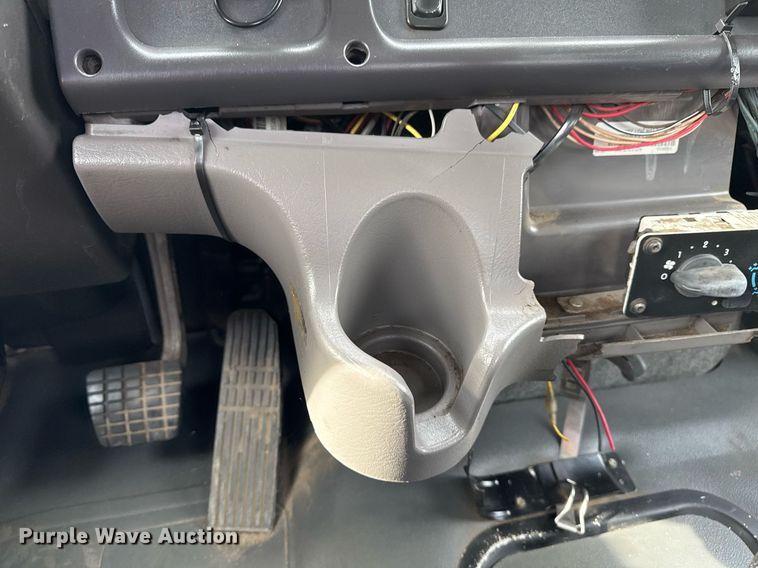 image for item EG2443 2010 Freightliner Business Class M2 Ext. Cab utility / service truck