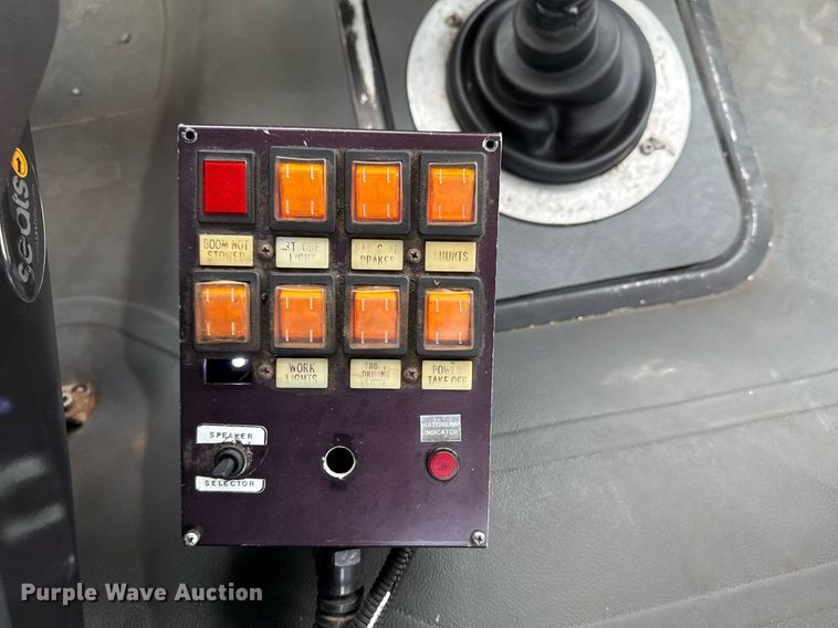 image for item EG2443 2010 Freightliner Business Class M2 Ext. Cab utility / service truck