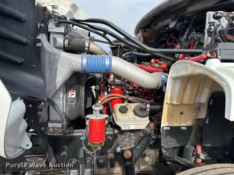 image for item EG2443 2010 Freightliner Business Class M2 Ext. Cab utility / service truck