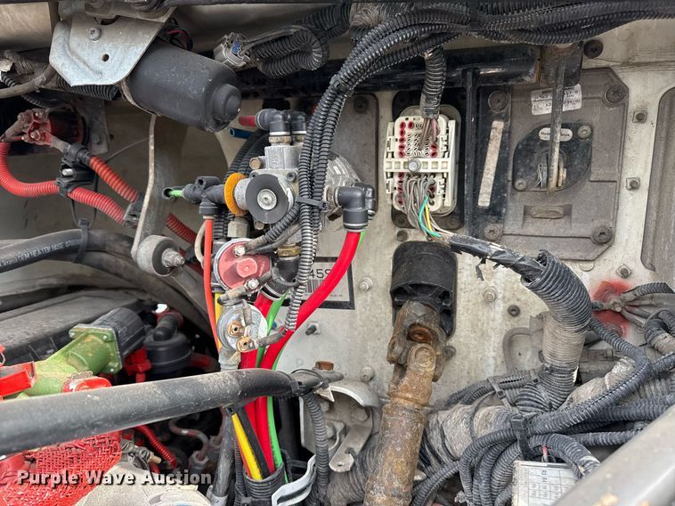 image for item EG2443 2010 Freightliner Business Class M2 Ext. Cab utility / service truck